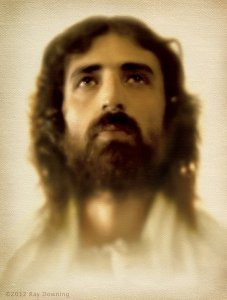 real_face_of_jesus-glory-m__89361_zoom
